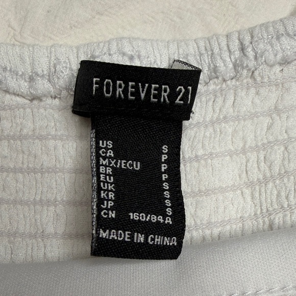 Forever 21 White Ruffled Blouse - Picture 2 of 3